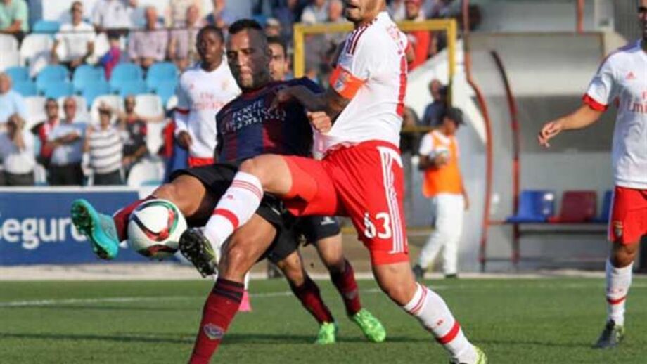Chaves-Benfica B, 1-1: Águias aguentaram com 10