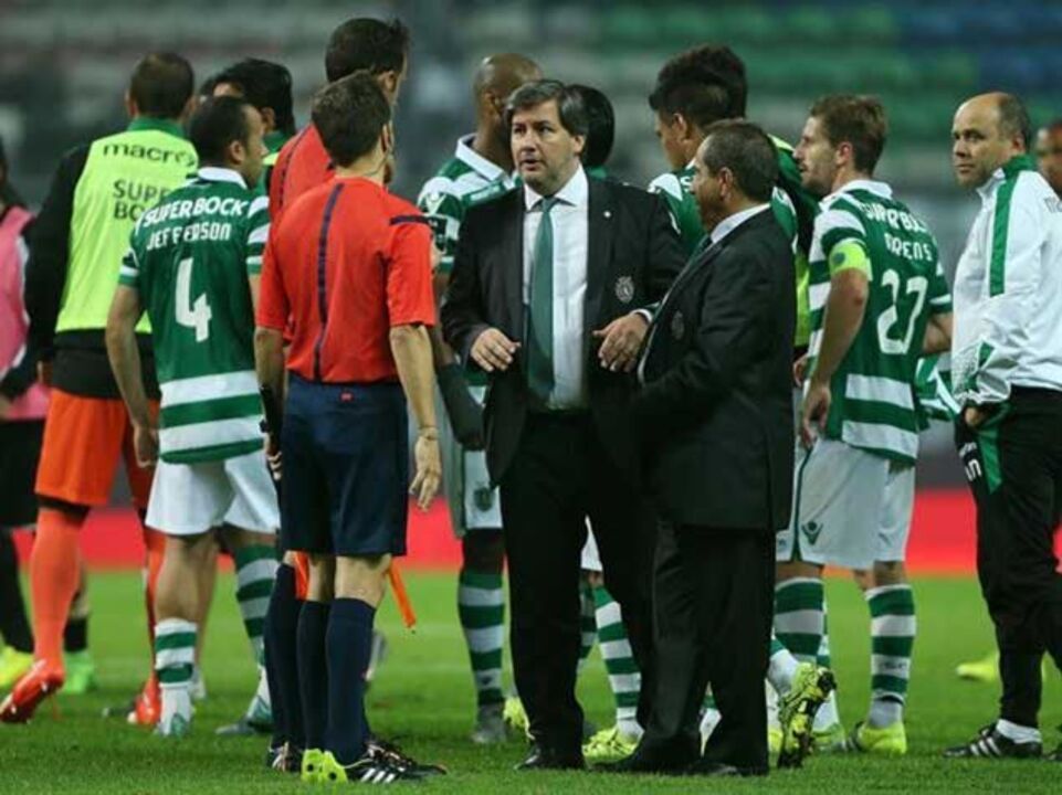 Liga instaura processo disciplinar a Bruno de Carvalho