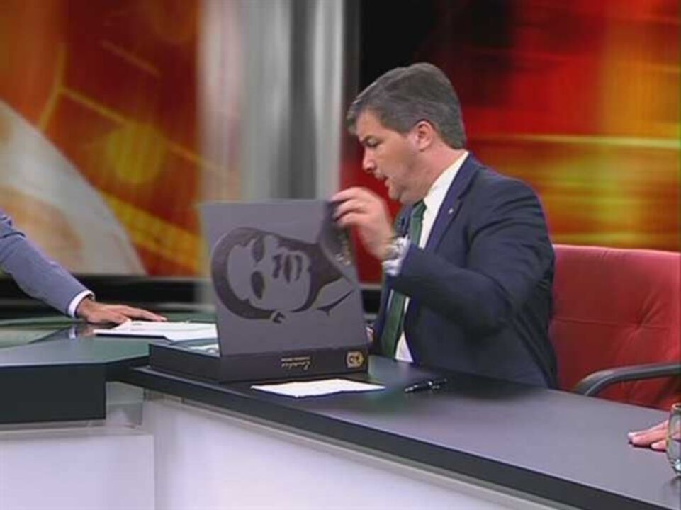 Bruno de Carvalho insinua que Benfica suborna árbitros