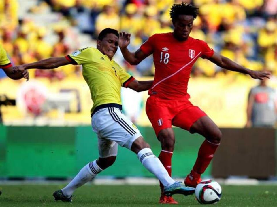 Carrillo ilibado pelo selecionador