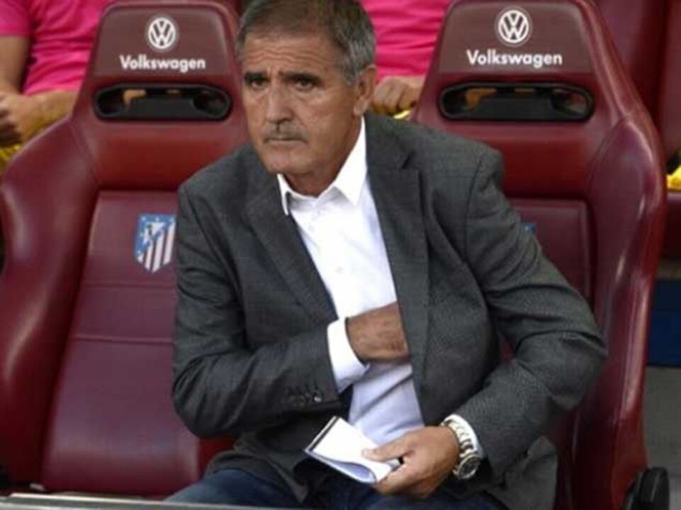 Las Palmas despede Paco Herrera