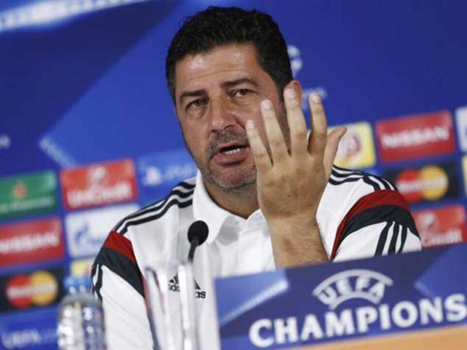 Rui Vitória: «Foco está no Galatasaray e quem pensar de forma diferente...»