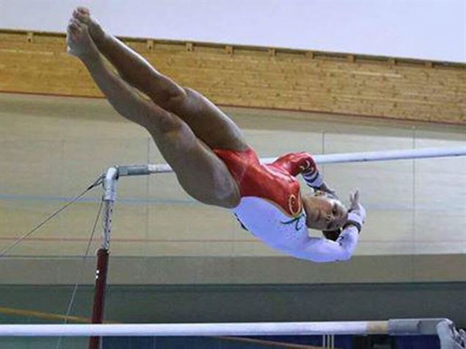 Filipa Martins 22.ª no "all around" dos Mundiais