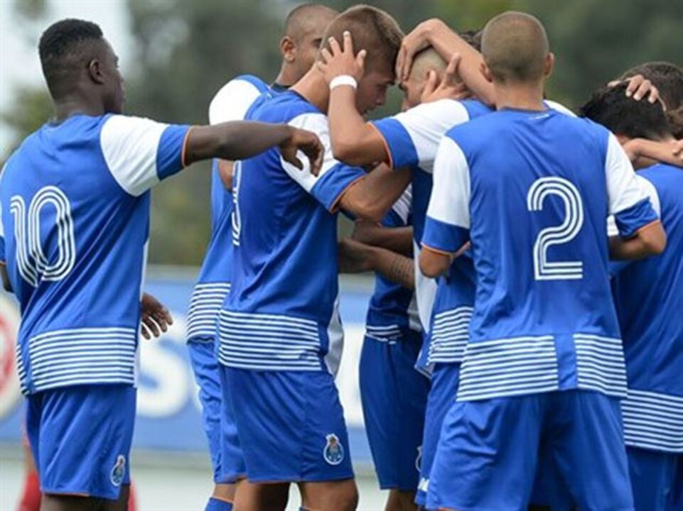 FC Porto regressa às vitórias