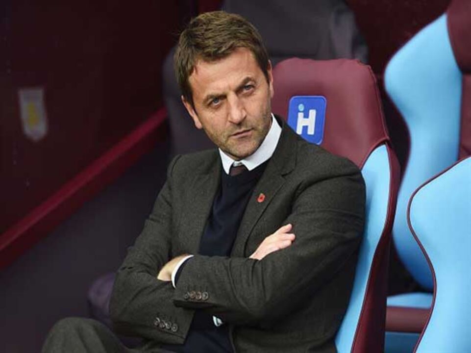 Aston Villa despede Tim Sherwood