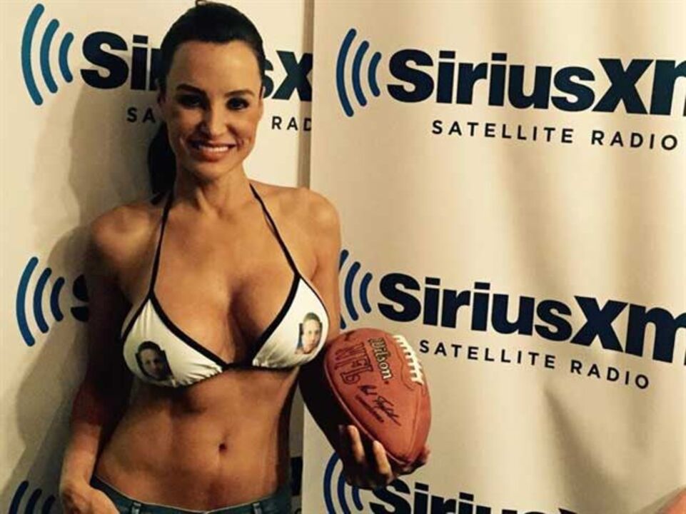 Lisa Ann troca filmes porno pelo desporto