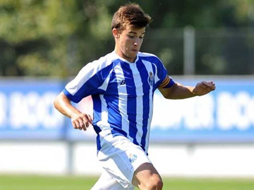 FC Porto supera Moreirense e isola-se no topo