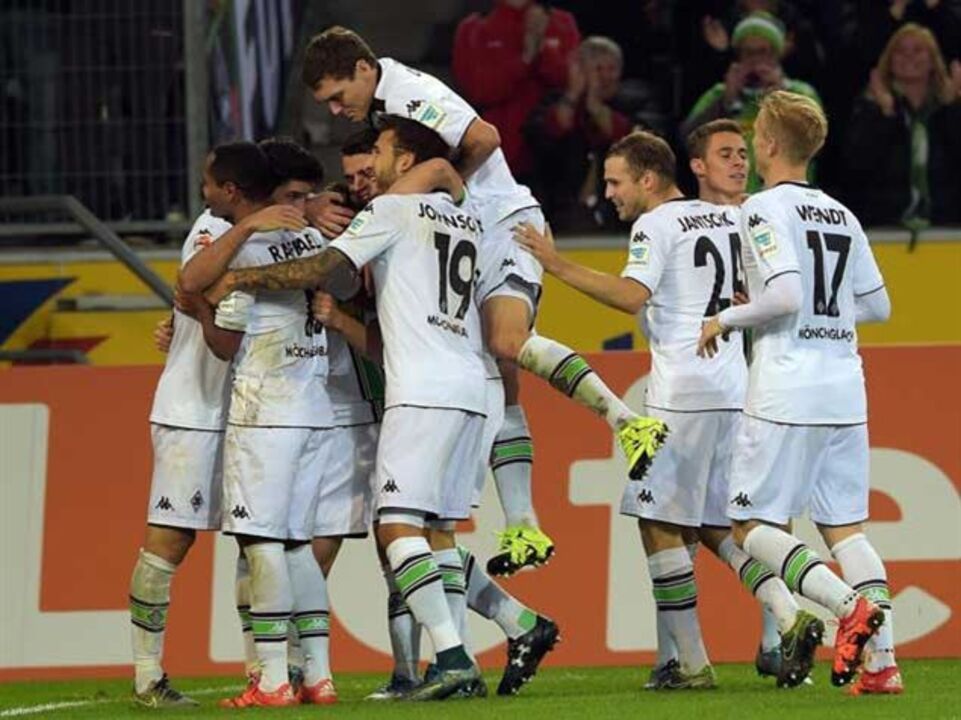 Schalke 04 derrotado em Moenchengladbach