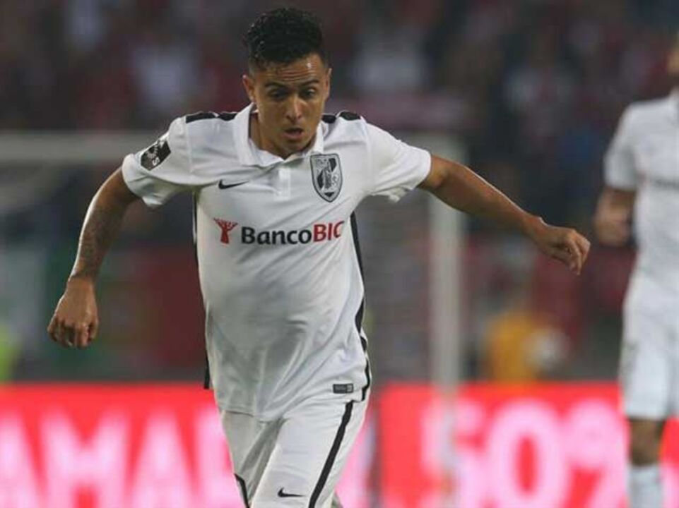 V. Guimarães B-Gil Vicente, 1-0: Montoya dá vitória