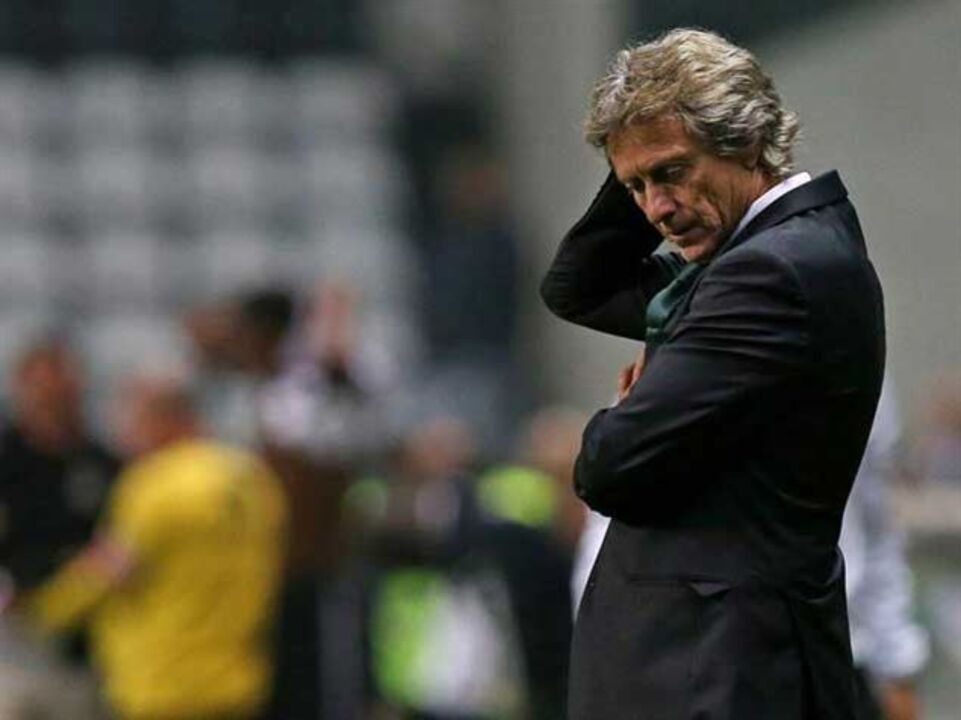 Jorge Jesus: «Reconhecemos valor a Jorge Ferreira para arbitrar este jogo»