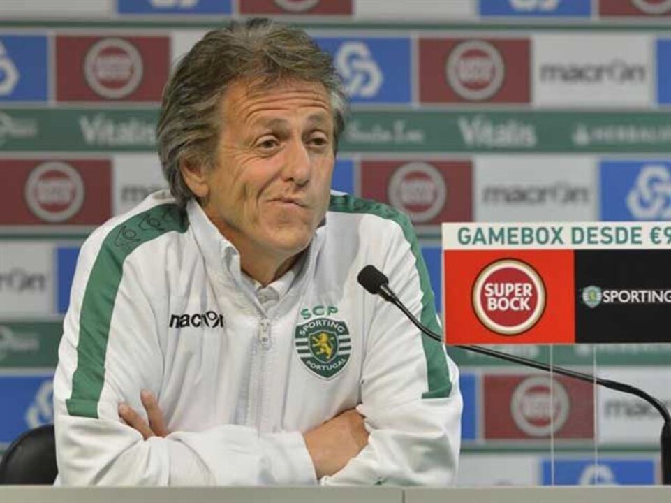 Jorge Jesus: «Declarações de Vieira? Parece que estamos em primeiro»