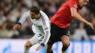 Phil Jones rendido à técnica de Nani e Ronaldo