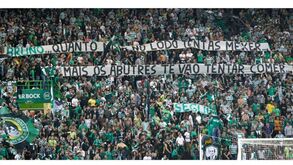 Adeptos apoiam Bruno de Carvalho