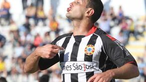 Goleador Diego Mourão em dúvida