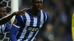 FIFA investiga transferência de Mangala para Inglaterra