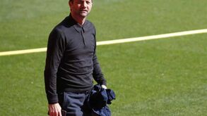 Tim Sherwood apoia Mourinho