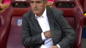 Las Palmas despede Paco Herrera