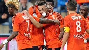 Raphaël Guerreiro marca no empate do Lorient