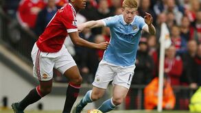 Manchester City empata e perde liderança isolada