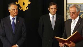 Presidente dá hoje posse a 16 ministros e 36 secretários de Estado