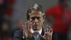 Fala o Sr. líder isolado