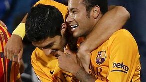 Suárez e Neymar dão vitória ao Barcelona