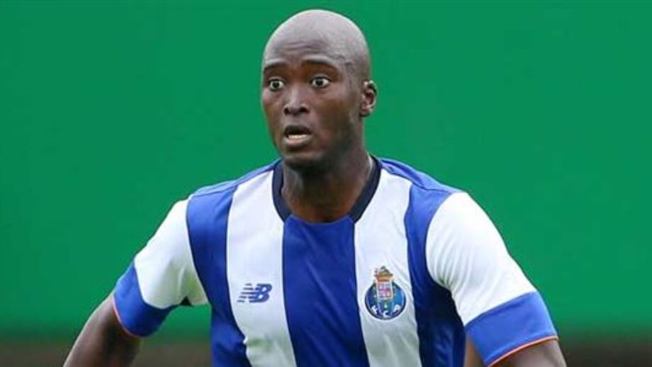Danilo no FC Porto via Portimonense
