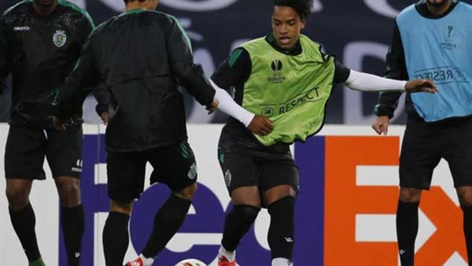 Matheus Pereira em estreia... e logo a titular