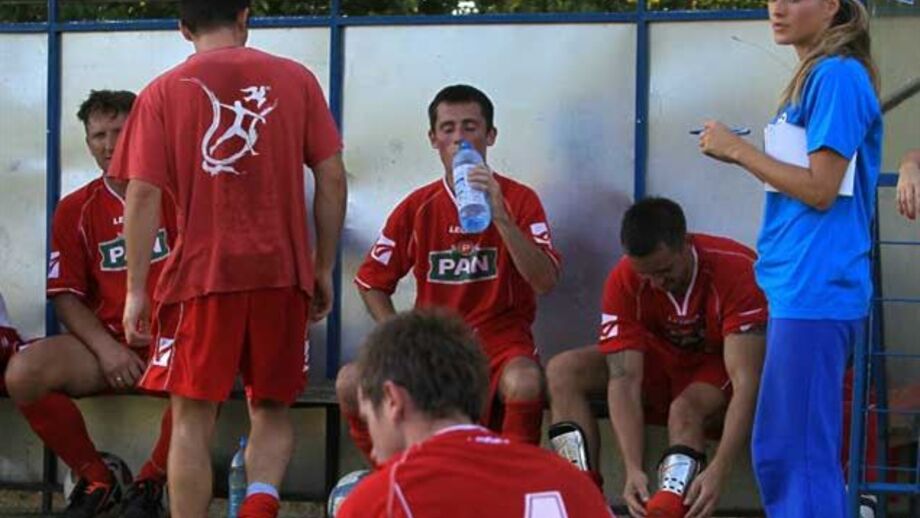 Thiana Nemcic: A treinadora mais bonita do Mundo