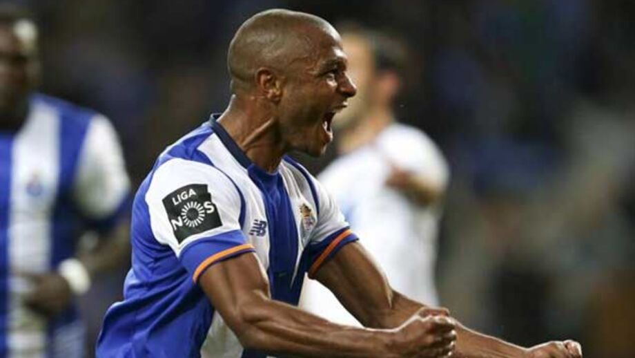 Brahimi: «O primeiro golo libertou-nos»