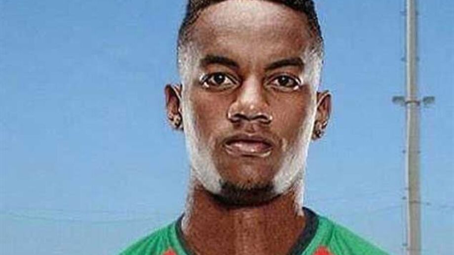 Cucujães "anuncia" Carrillo