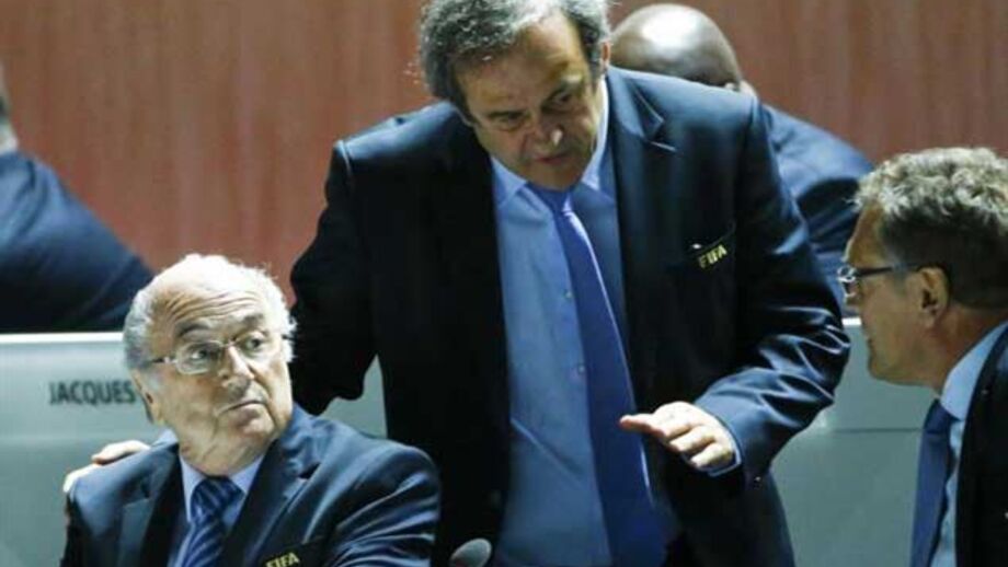Comité Executivo da UEFA declara "total confiança" em Platini