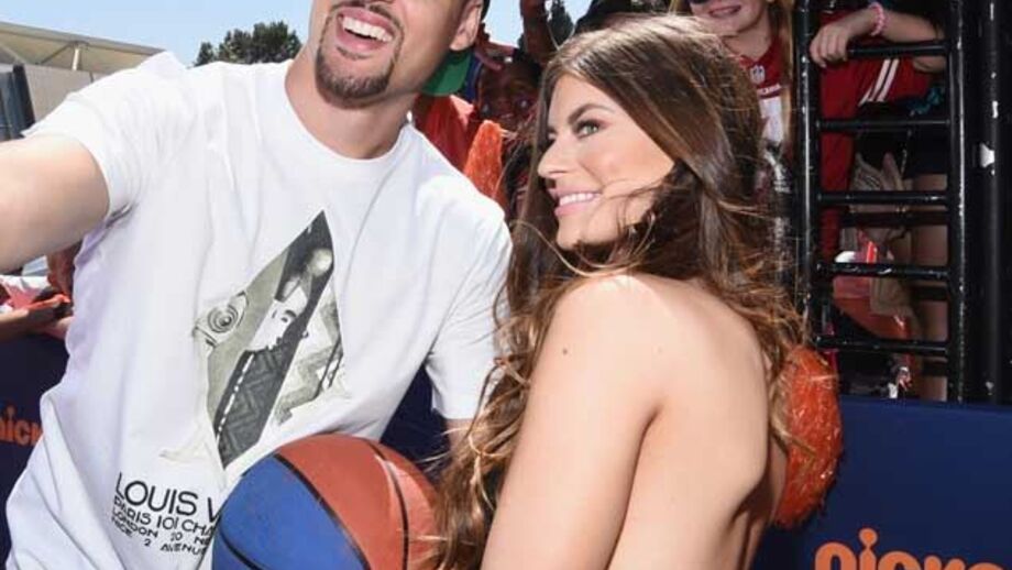 Namorada apanha Klay Thompson na cama com outra