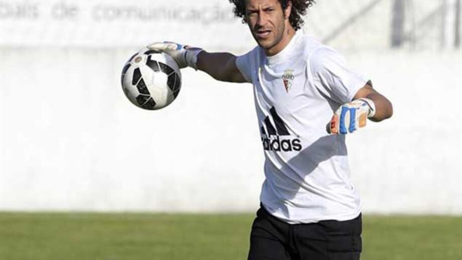 Carlos tem propostas de Benfica e Kabuscorp