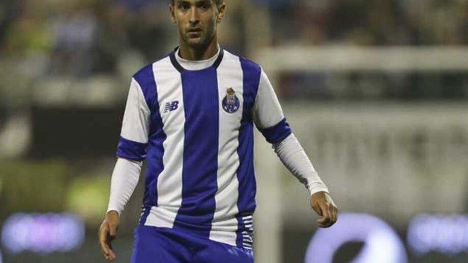 Rayo Vallecano insiste em Bueno