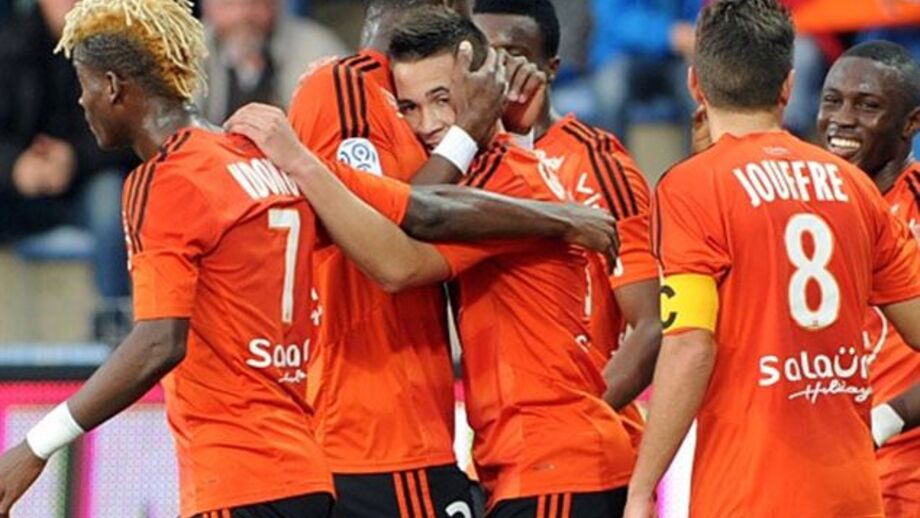 Raphaël Guerreiro marca no empate do Lorient