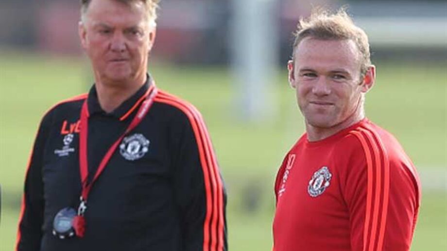 Louis van Gaal: «Estou enjoado das perguntas sobre Rooney»