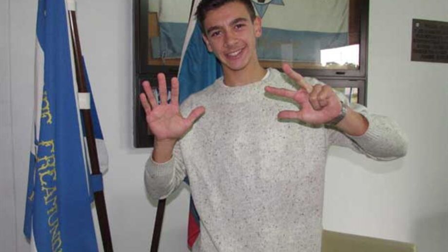 João Pedro fez oito golos num jogo