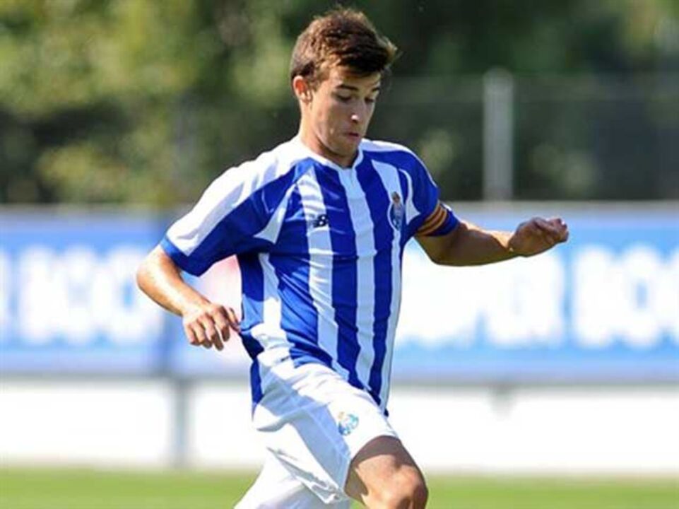 FC Porto esmaga Trofense