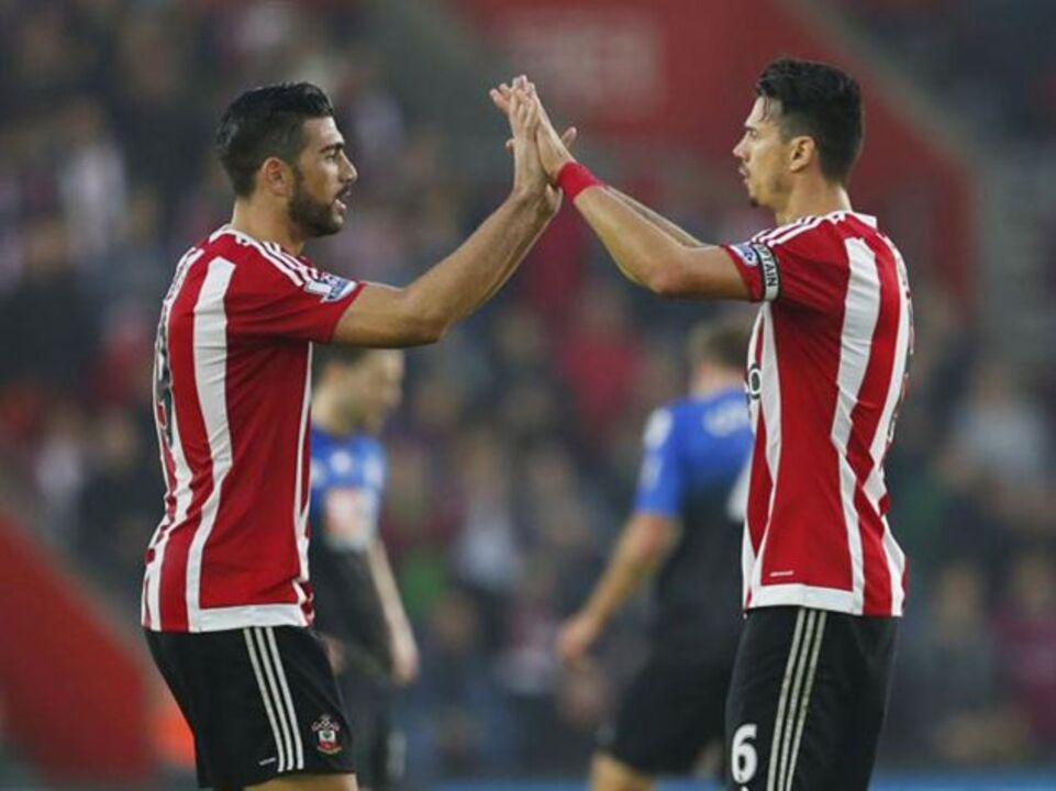 José Fonte sai tocado na vitória do Southampton