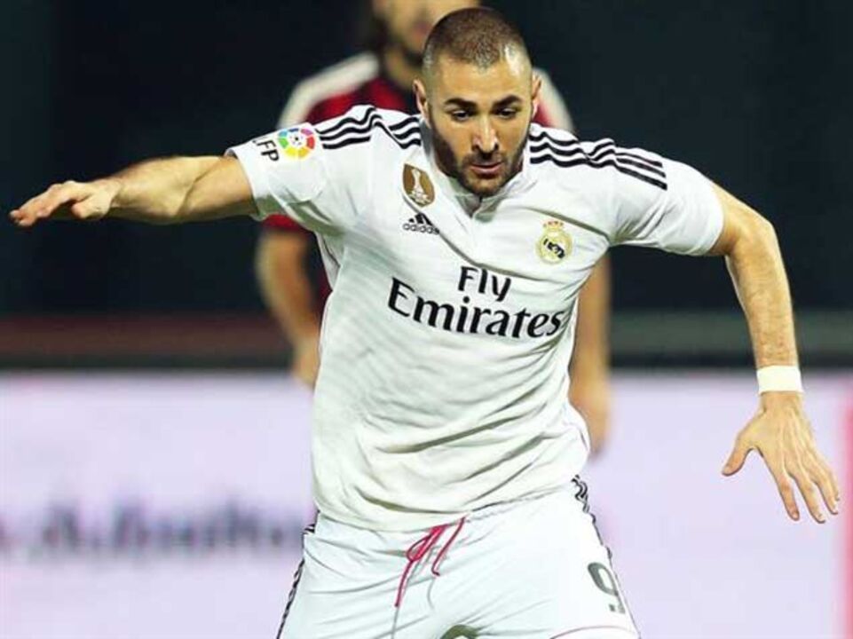 Merengues confiam na "total inocência" de Benzema