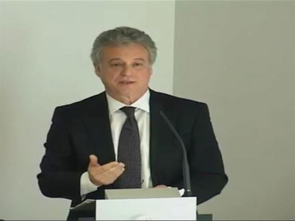 Vistos Gold: ex-presidente do IRN em prisão domiciliária
