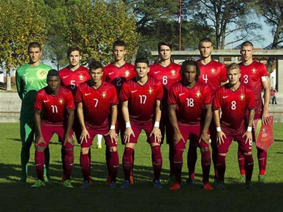 Portugal entra a ganhar no apuramento para o Euro