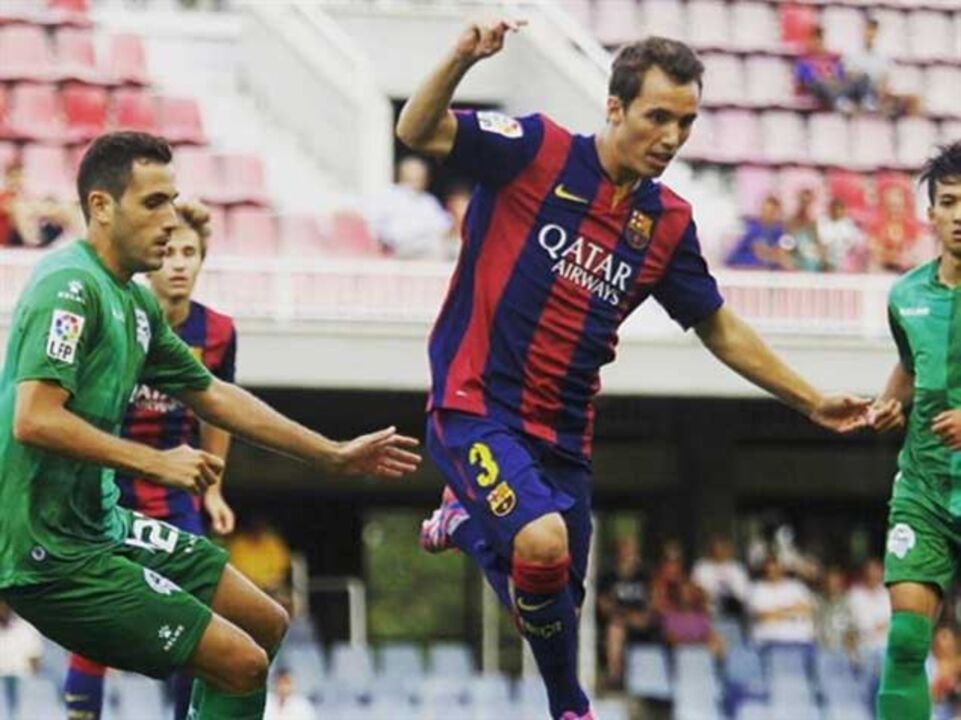 Grimaldo: «Se o Barcelona quiser, poderei continuar»