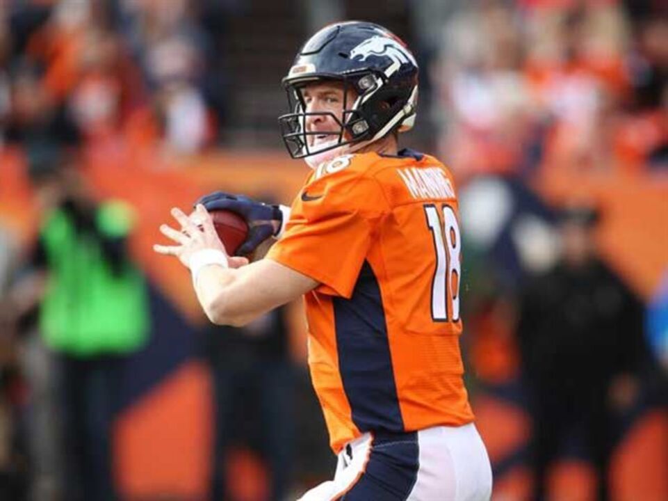 Manning torna-se no quarterback com mais jardas após passes