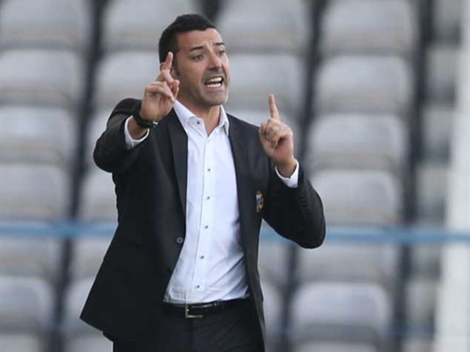 Capucho já veste a pele de herói