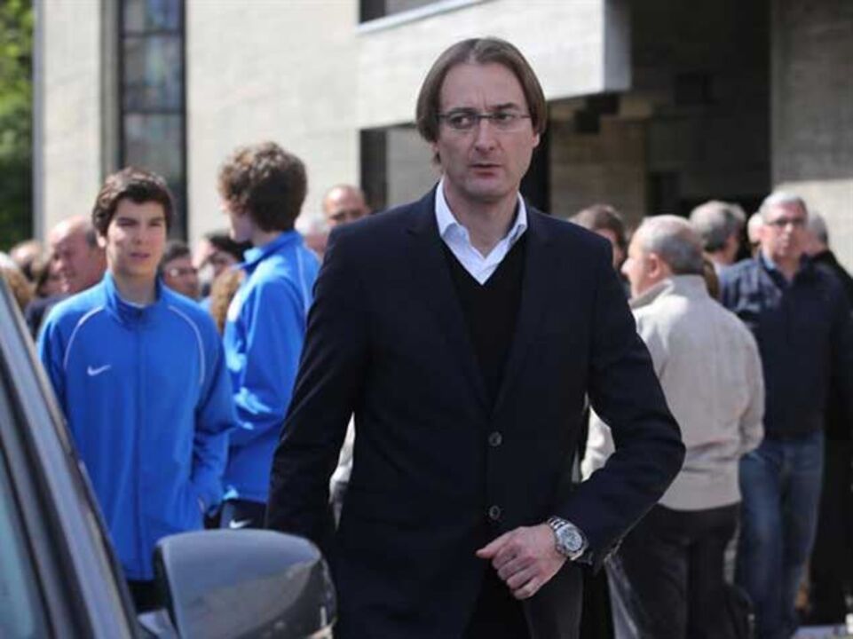 Comissões de 430 mil euros à empresa de Alexandre Pinto da Costa