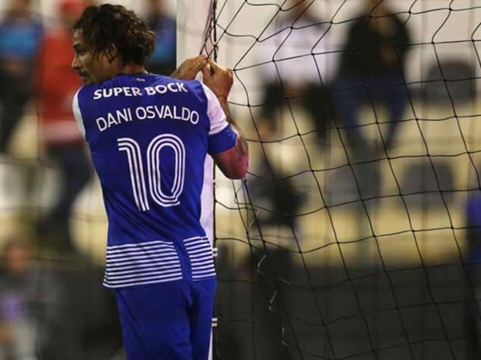 Osvaldo pode sair em janeiro