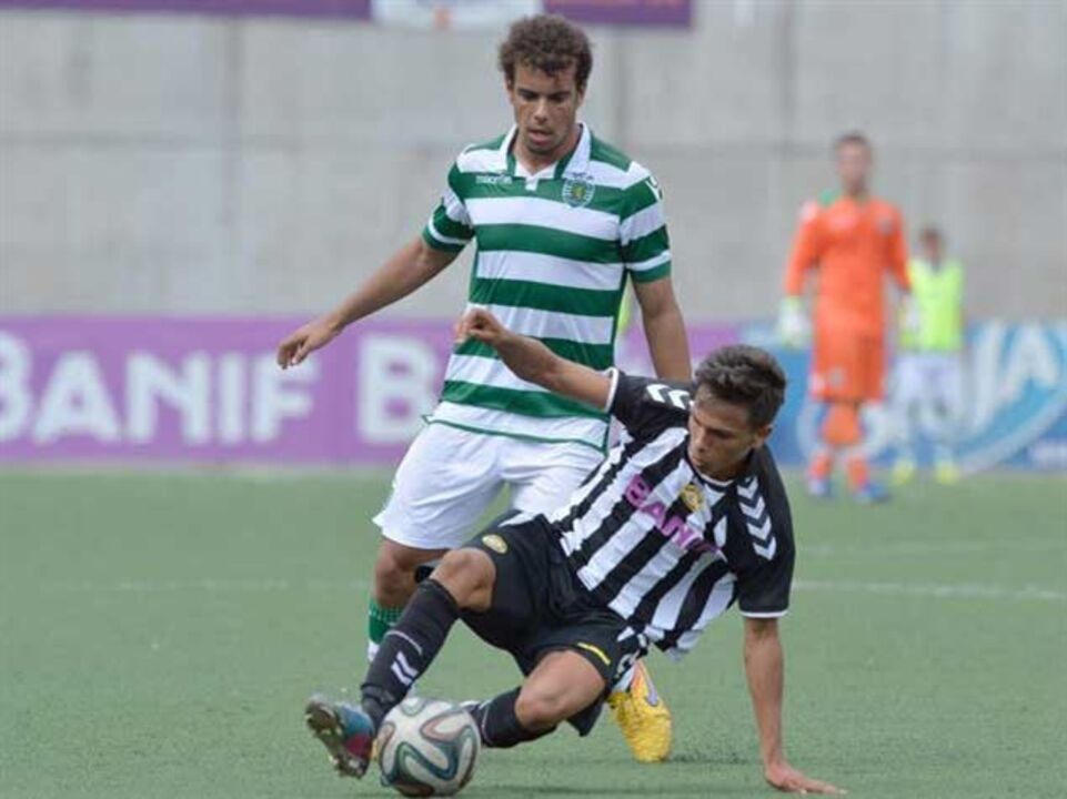 Sporting vence e mantém tudo igual na frente