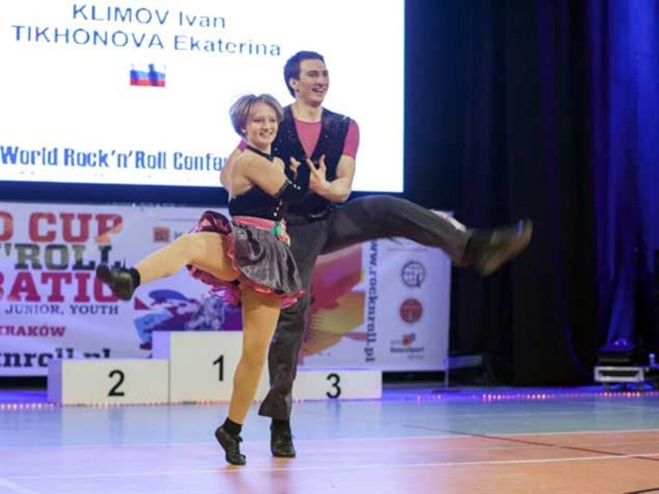 Filha de Putin compete a dançar rock'n'roll